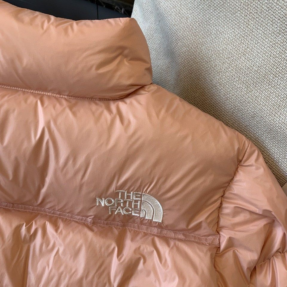 The North Face Cropped Puffer Down Jacket, Light Pink Quilted Stand Collar Winter Coat with Embroidered Logo